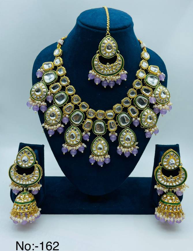 Gold Antique Kundan Choker Bridal Jewellery Catalog
